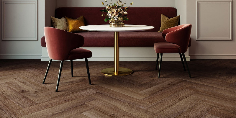 MAXIMUS Highland Oak Herringbone - Chocolate Коричневый Дизайн-плитка пвх (lvt) AW
